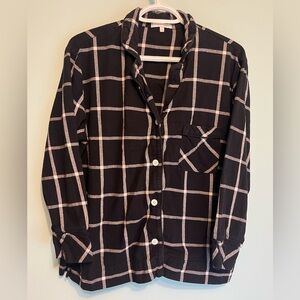 Love and Lore Plaid Button-up Size Small